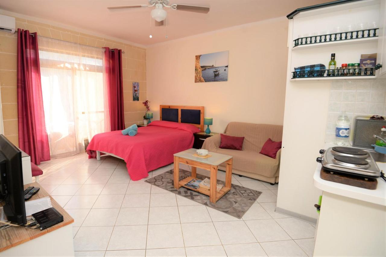 Avalon Seaside B&B - Gozo Bellevue Homes Xlendi Exterior photo